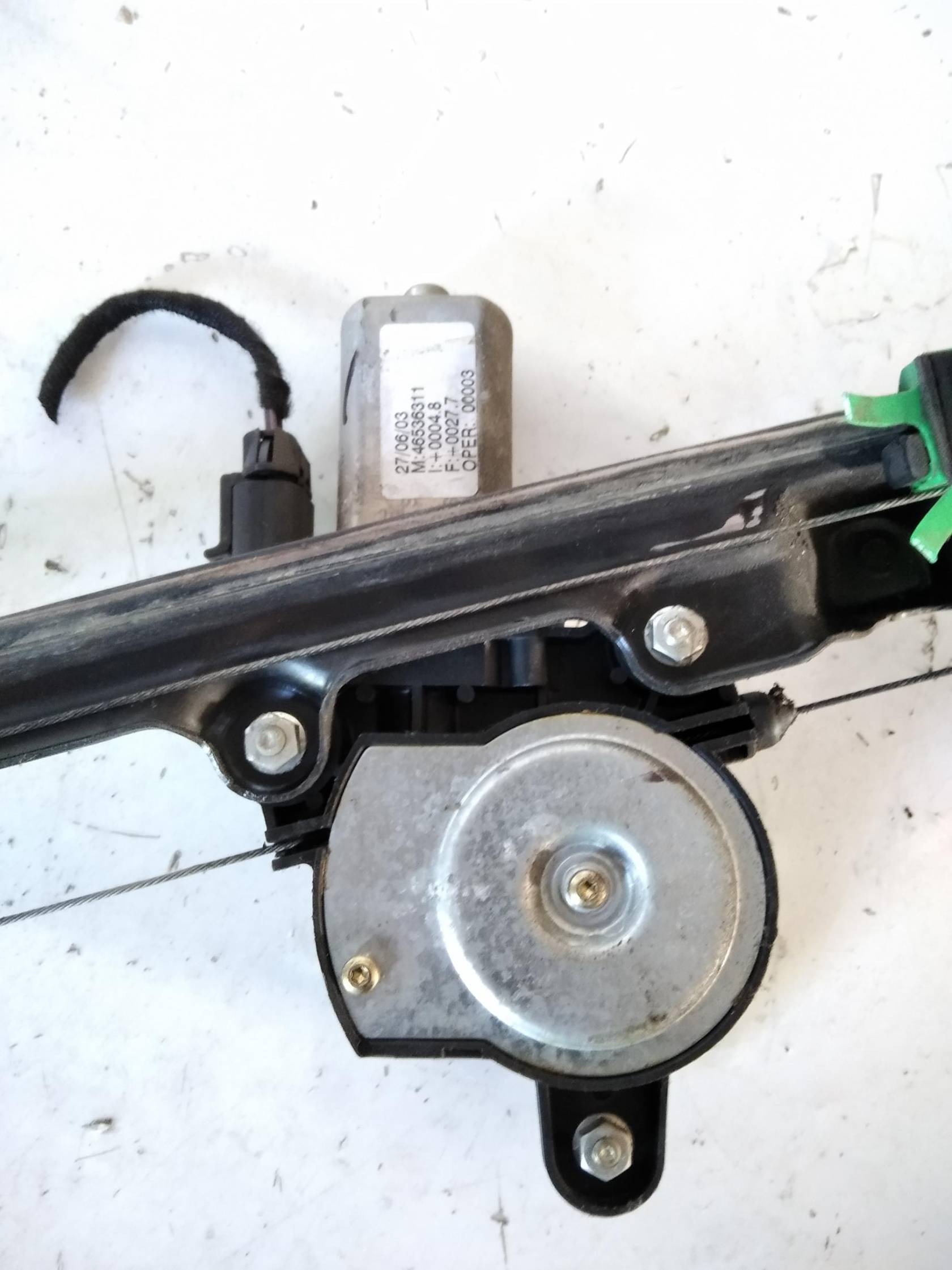 Alzacristallo elettr. porta ant. sx.